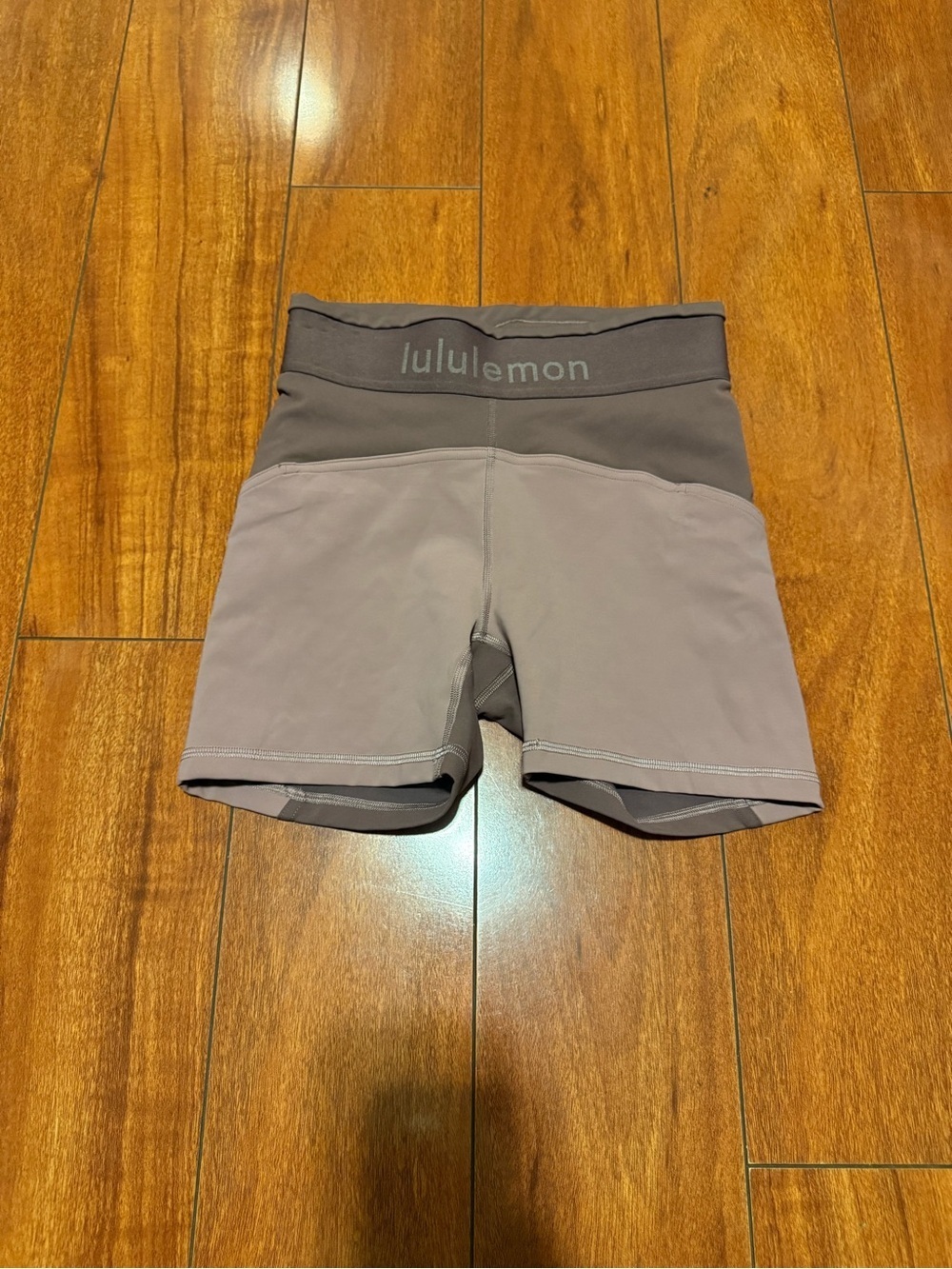 lululemon athletica Two-Tone Gray High-Rise Bike Shorts